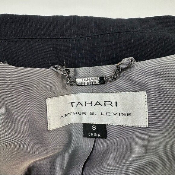 Tahari ASL Women's Navy Pinstripe Two Button Business Career Luxury Blazer 8/C38 - Picture 9 of 13